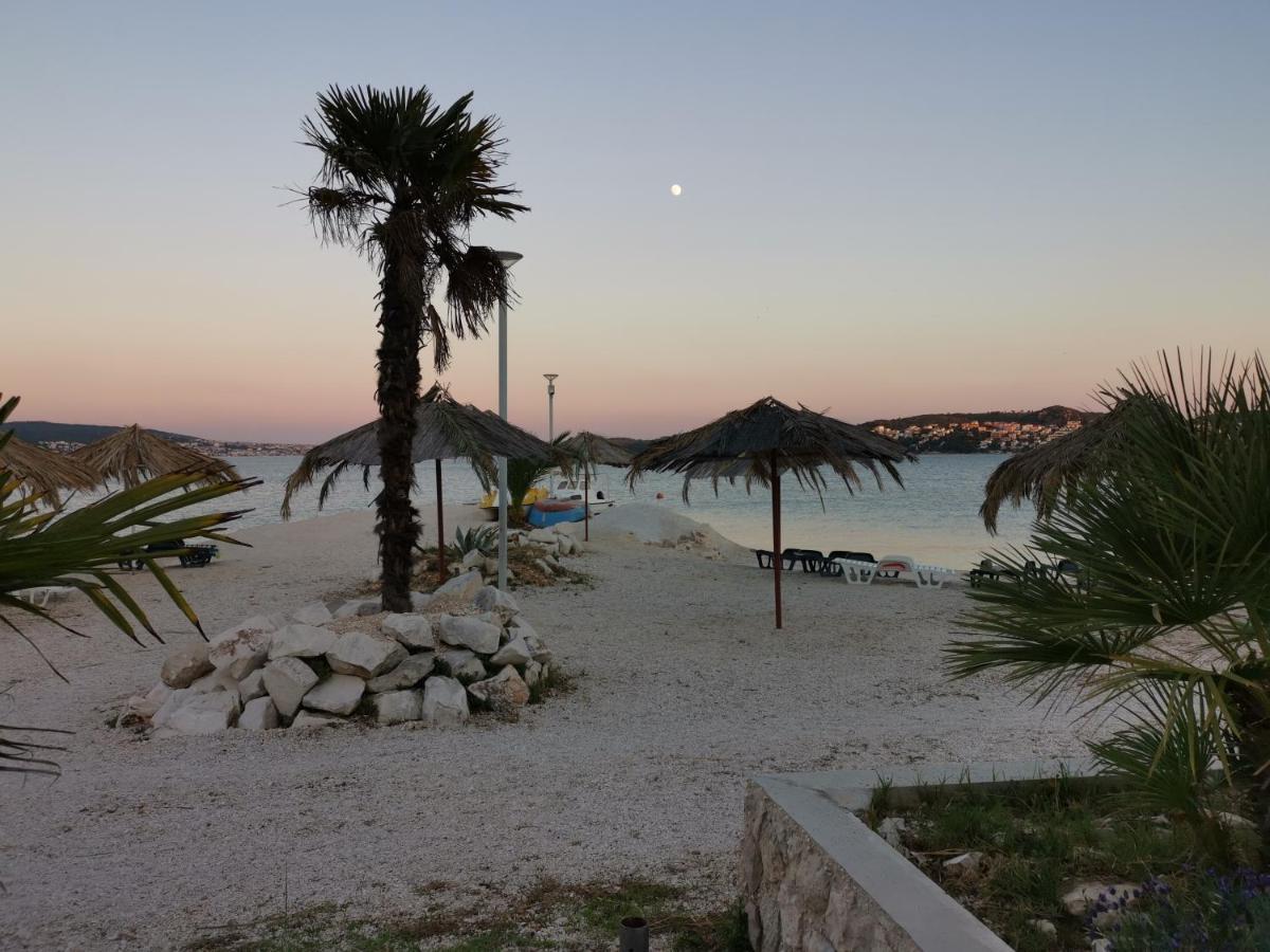 Villa Kairos Donji Seget Buitenkant foto