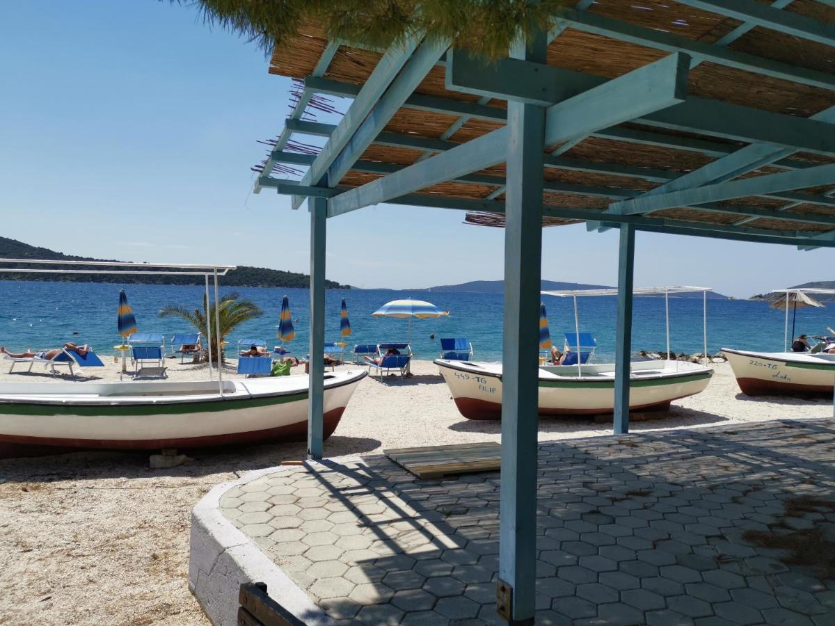 Villa Kairos Donji Seget Buitenkant foto