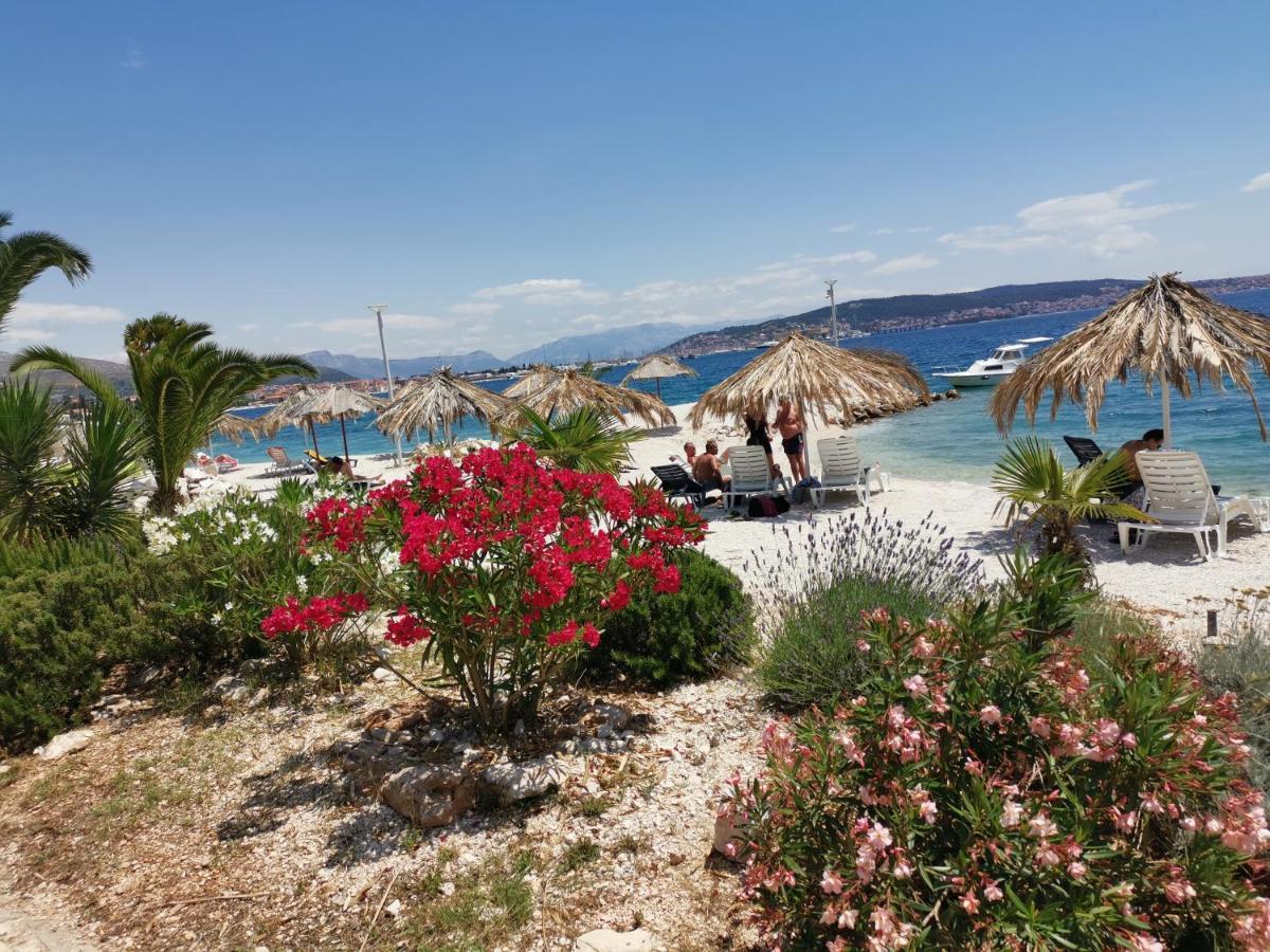 Villa Kairos Donji Seget Buitenkant foto